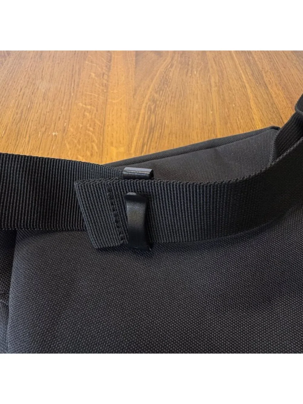 HERSCHEL SUPPLY CO. Settlement Hip Pack Black Waist Bag Adjustable Fanny Pack - Picture 5 of 12